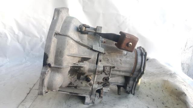 Mechaniczna skrzynia biegów w komplecie Ford Fiesta GFJ