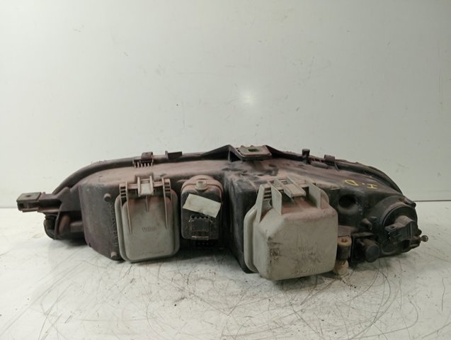 Reflektor prawy 88201558 FIAT