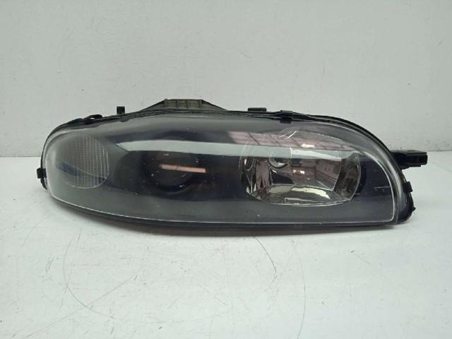 Reflektor prawy 88201558 FIAT