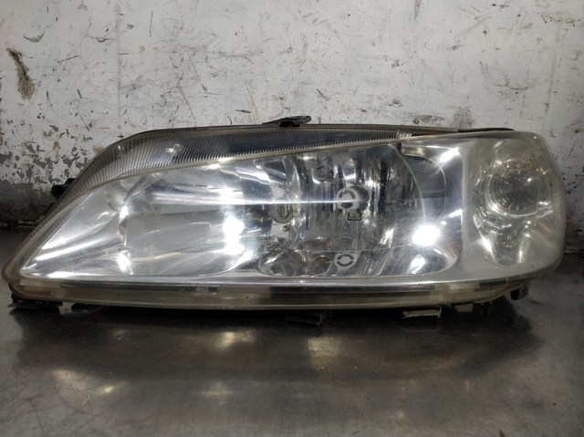 Reflektory Peugeot 306
