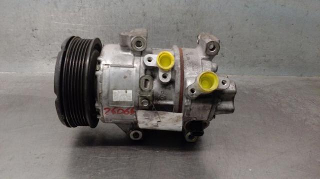 Sprężarka klimatyzacji 8831005080 TOYOTA