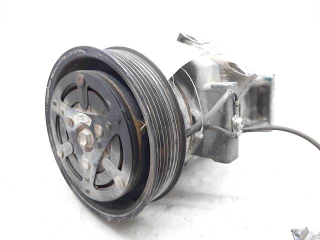 Sprężarka klimatyzacji 883100K114 TOYOTA