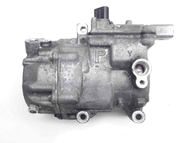 Sprężarka klimatyzacji 8837047031 TOYOTA