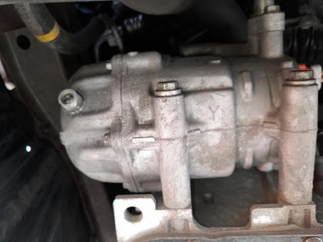 Sprężarka klimatyzacji 8837047033 TOYOTA