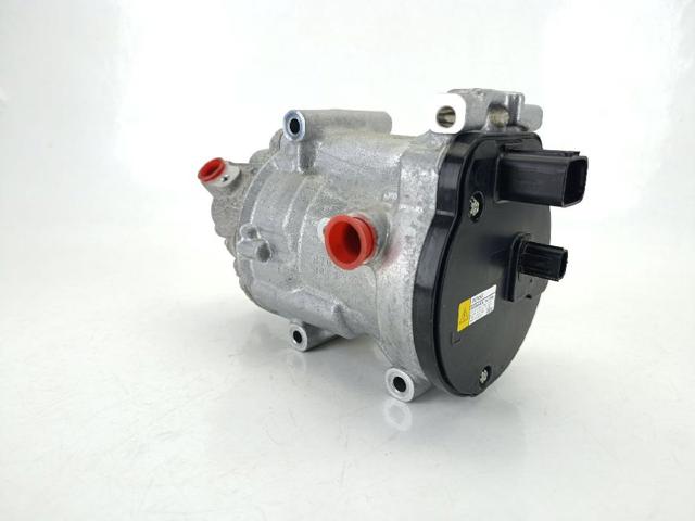 Sprężarka klimatyzacji 88370K0010 TOYOTA