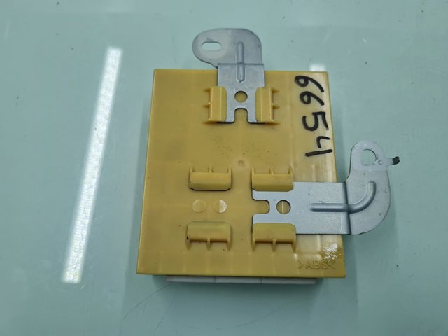 8865060680 Toyota