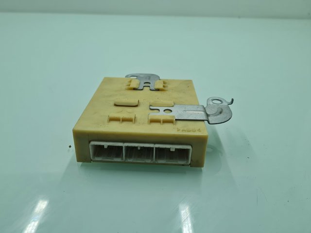 8865060681 Toyota