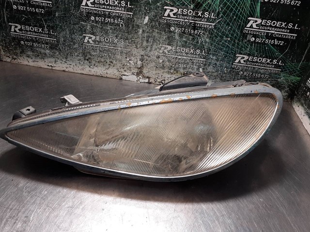 Reflektory Peugeot 206