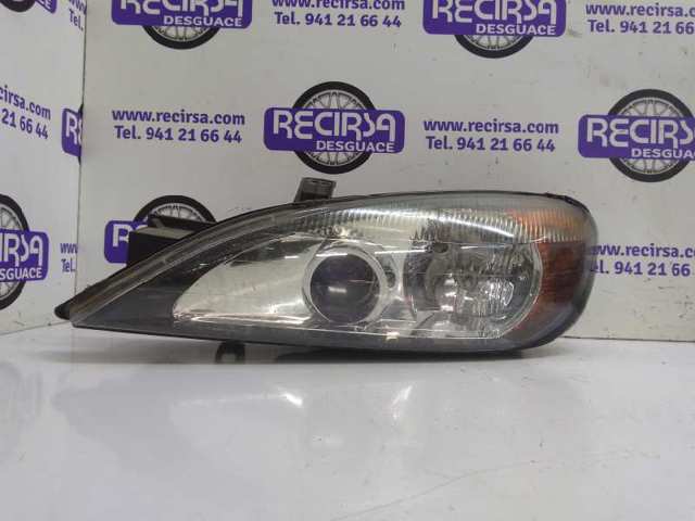 Reflektor lewy 89003044 NISSAN