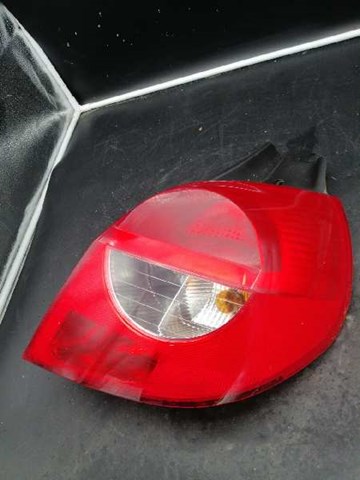 Lampa zespolona tylna prawa 89035080 RENAULT