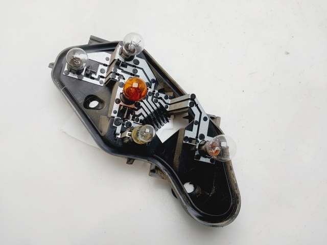 Lampa zespolona tylna prawa 89037877A OPEL