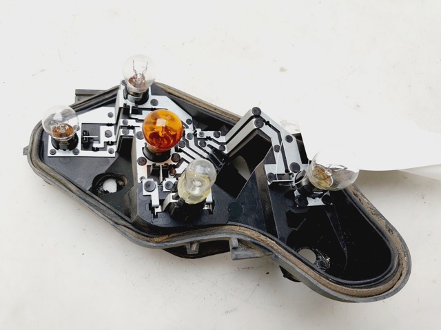 Lampa zespolona tylna prawa 89037877A OPEL