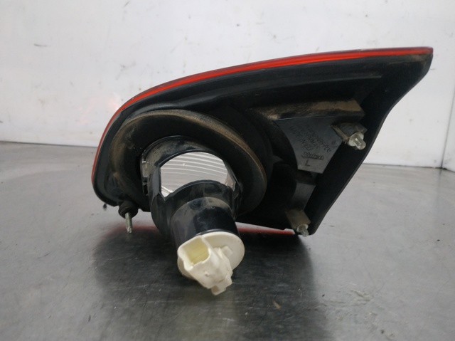 Lampa zespolona tylna lewa wewnętrzna 89071063 NISSAN