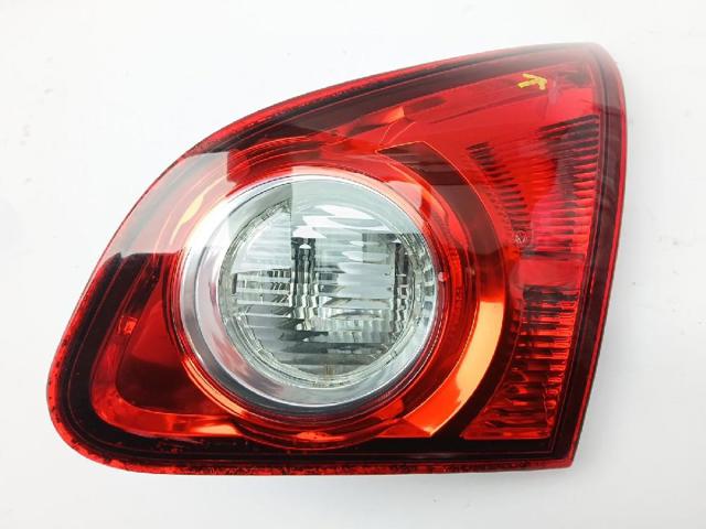 Lampa zespolona tylna prawa wewnętrzna 89071064 NISSAN