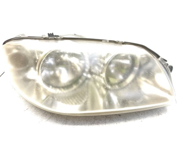 Reflektor prawy 89101063 FIAT