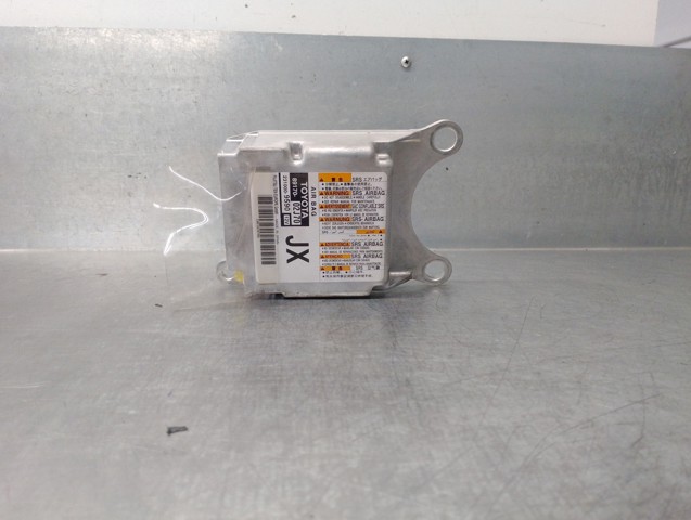 8917002J70 Toyota