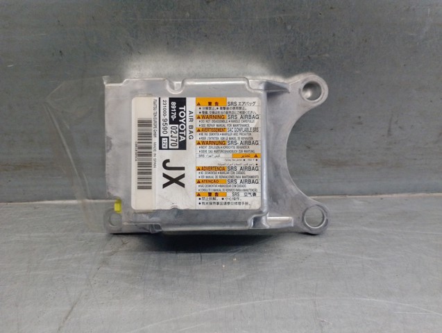 8917002J70 Toyota
