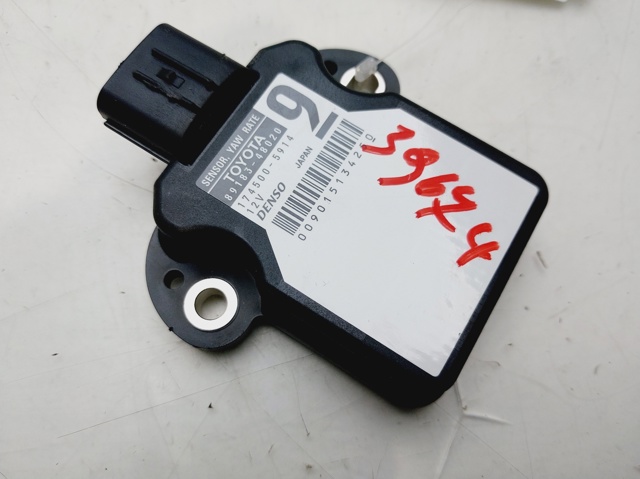 8918348020 Toyota