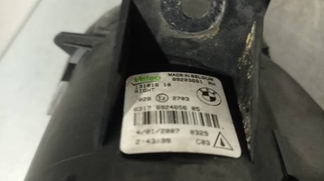 Lampa przeciwmgielna prawa 89203661 BMW
