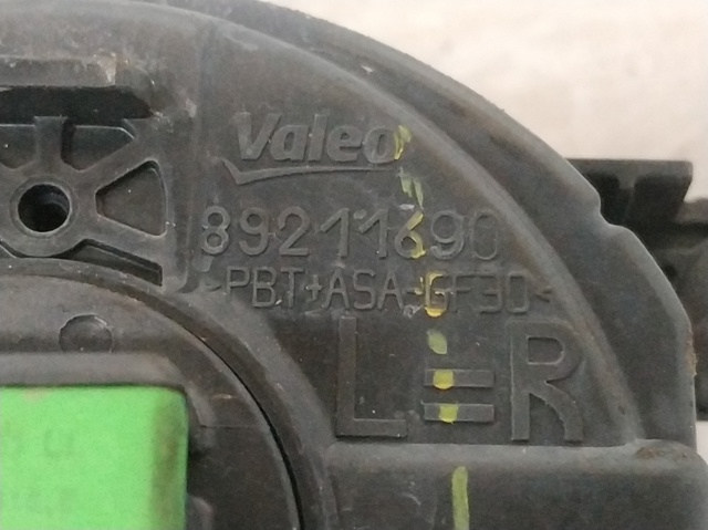 Lampa przeciwmgielna lewa/prawa 89211690 PEUGEOT