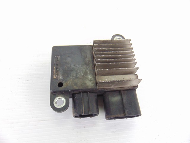 8925712010 Toyota