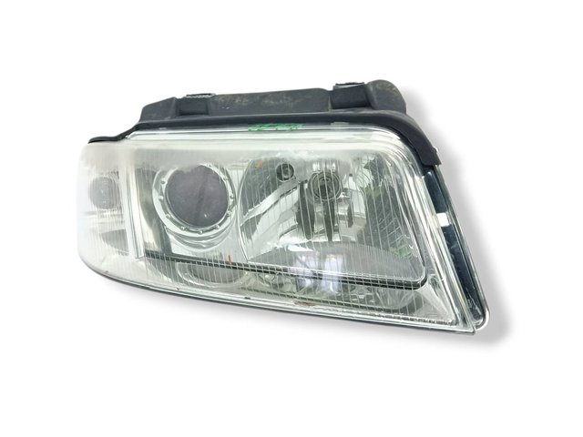 Reflektor prawy 89300389 VAG