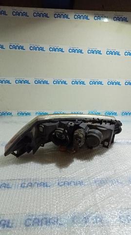 Reflektor lewy 89306990 RENAULT