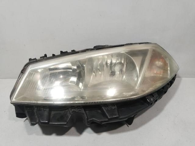 Reflektor lewy 89306990 RENAULT