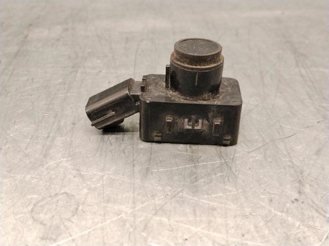 Czujnik parkowania przedni 8934133220 TOYOTA