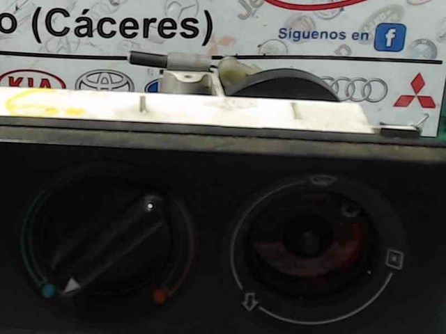 Sterownik trybów ogrzewania/klimatyzacji Audi 80 89, 89Q, 8A