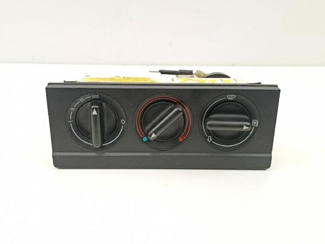 Sterownik trybów ogrzewania/klimatyzacji Audi 80 89, 89Q, 8A