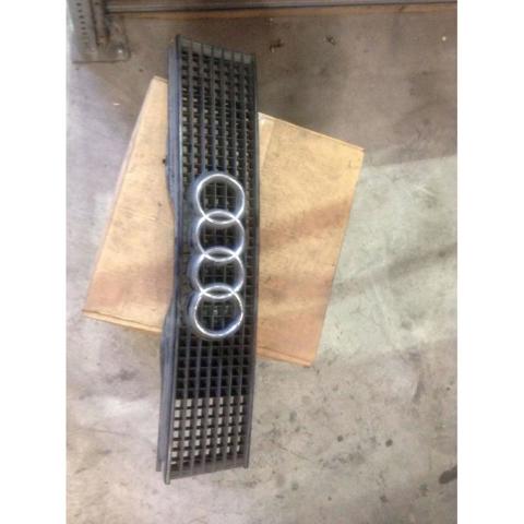 Atrapa chłodnicy Audi 80 89, 89Q, 8A