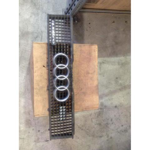 Atrapa chłodnicy Audi 80 89, 89Q, 8A