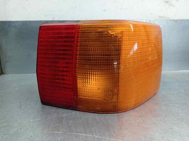 Lampa tylna Audi 80