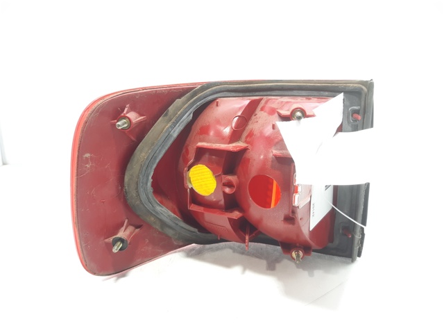 Lampa tylna Audi 80