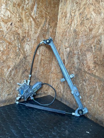 Mechanizm podnoszenia szyby drzwi przednich prawych Audi 90 89, 89Q, 8A