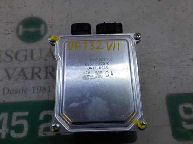 Moduł pompy paliwowej z czujnikiem poziomu paliwa 8957112010 TOYOTA