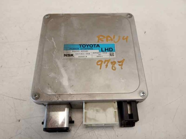 8965042040 Toyota