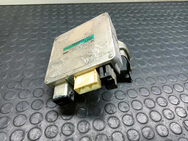 Sterownik wspomagania elektronicznego kierownicy 8965042070 TOYOTA