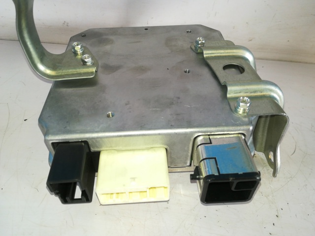 Sterownik wspomagania elektronicznego kierownicy 8965042070 TOYOTA
