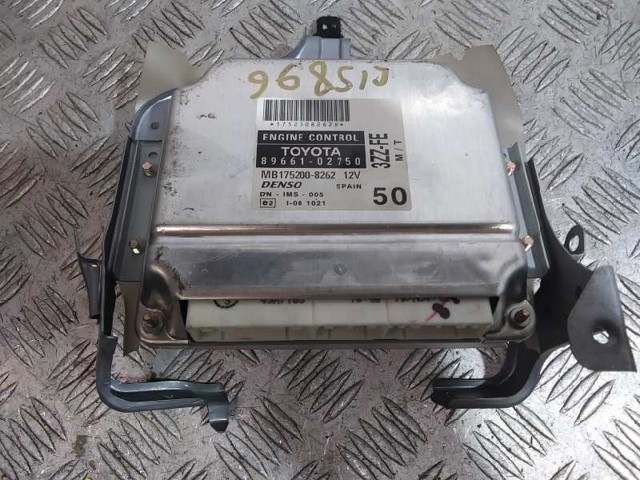 Sterownik silnika 8966102750 TOYOTA