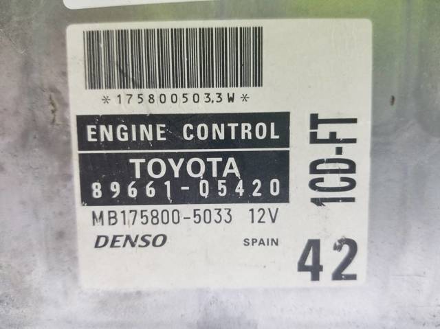 Sterownik silnika 8966105420 TOYOTA