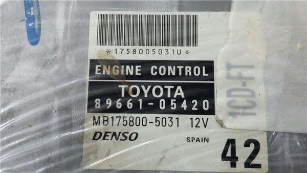 Sterownik silnika 8966105420 TOYOTA