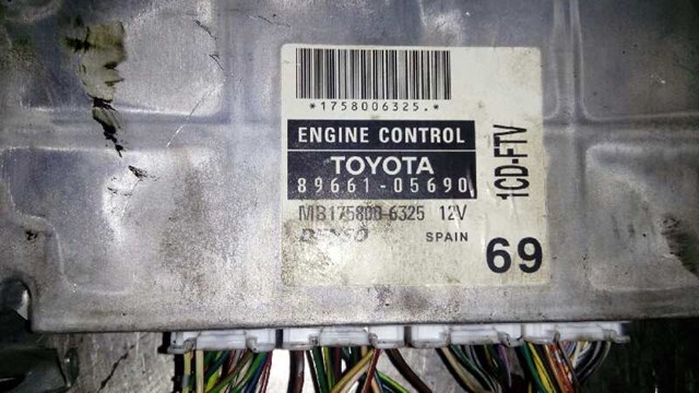 Sterownik silnika 8966105690 TOYOTA