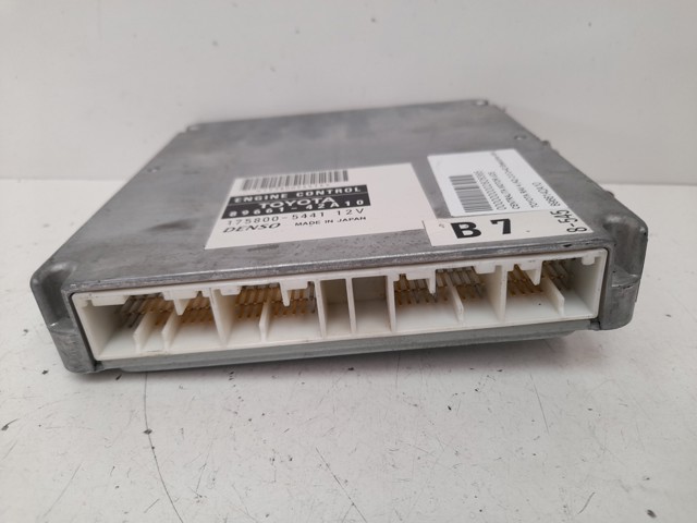 8966142A10 Toyota