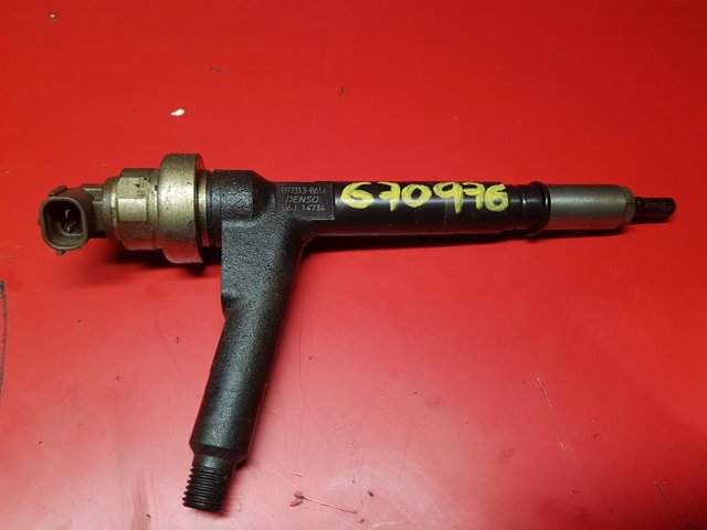 Wtryskiwacz paliwa 8973138614 OPEL