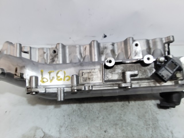 Kolektor ssący 8973858233 OPEL