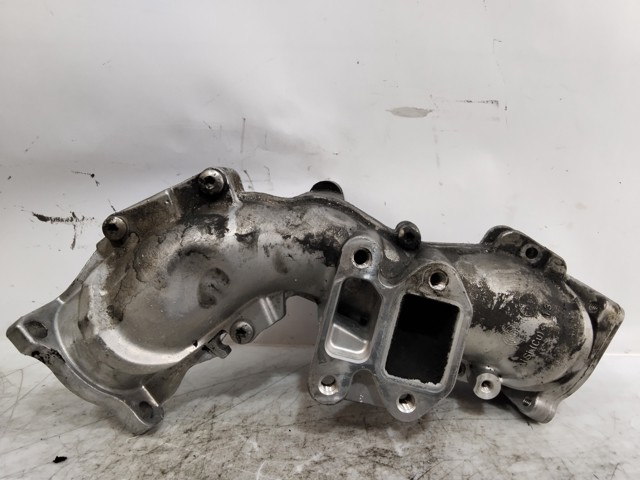 Kolektor ssący 8973858233 OPEL