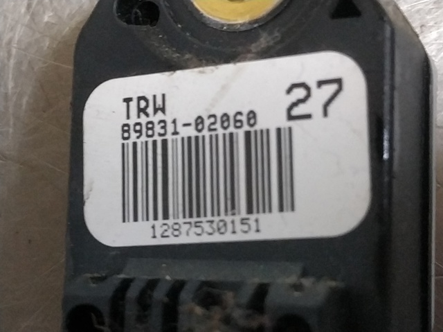 8983102060 Toyota