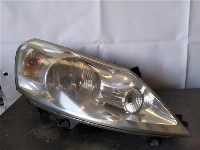 Reflektor prawy 89902604 PEUGEOT